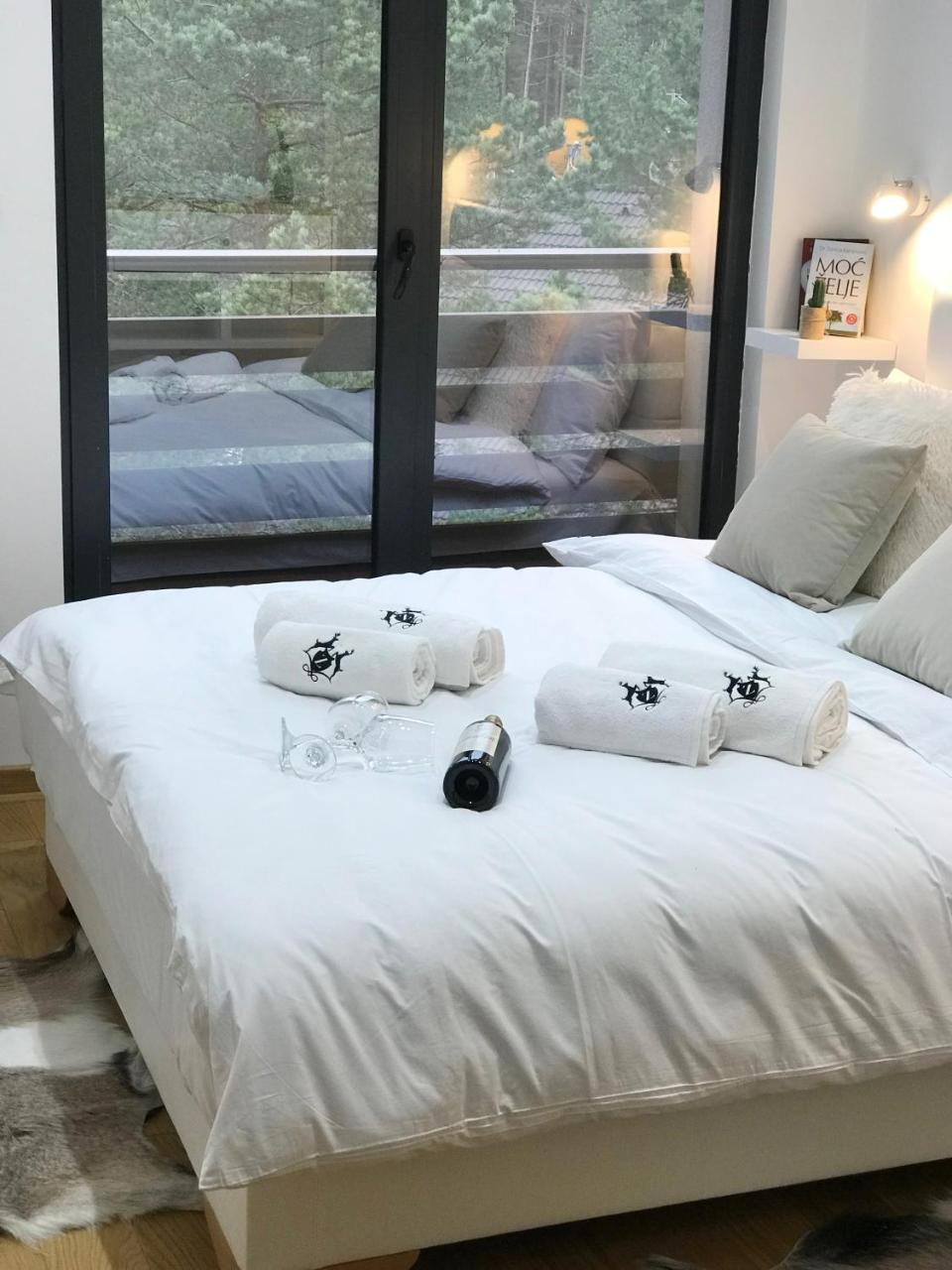 Apartment Pino Bianco 2 - Vila Pekovic Ζλάτιμπορ Εξωτερικό φωτογραφία